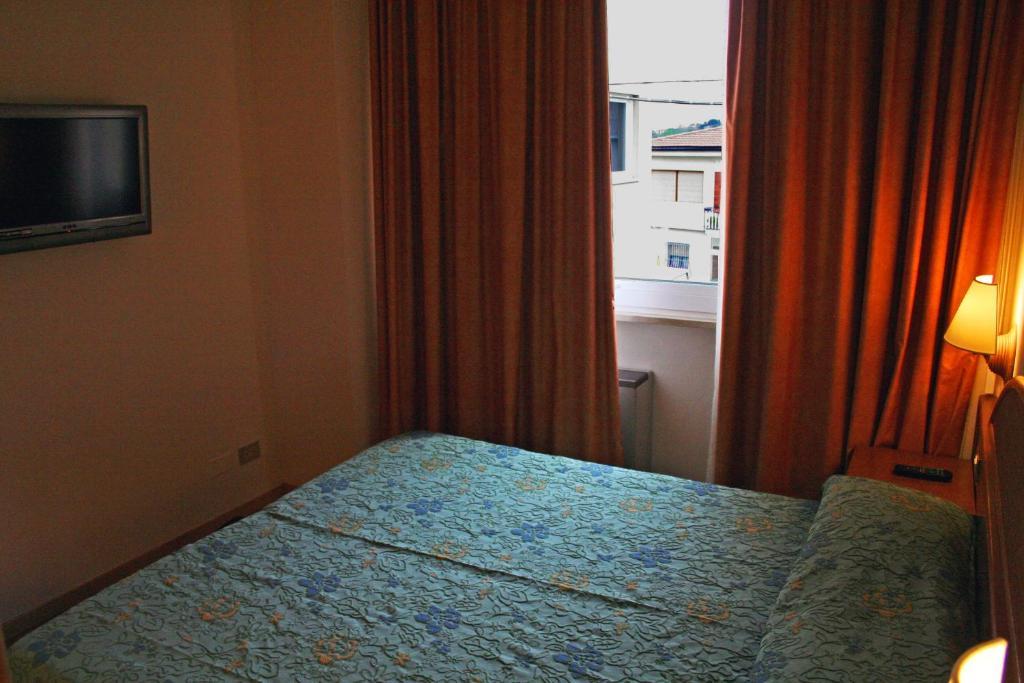 Hotel Scogliera Numana Chambre photo