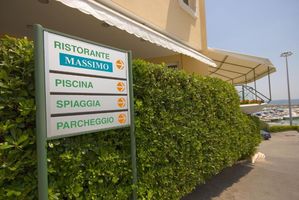 Hotel Scogliera Numana Extérieur photo